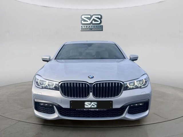 2018 BMW 7 Series 3L M Sport 4dr - Photo 7