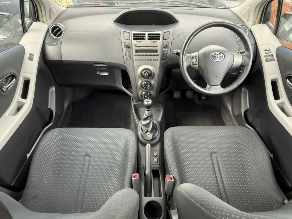 USED 2010 10 TOYOTA YARIS 1.33 Dual VVT-i TR Hatchback 5dr Petrol Manual Euro 4 (s/s) (101 ps) FULL SERVICE HISTORY