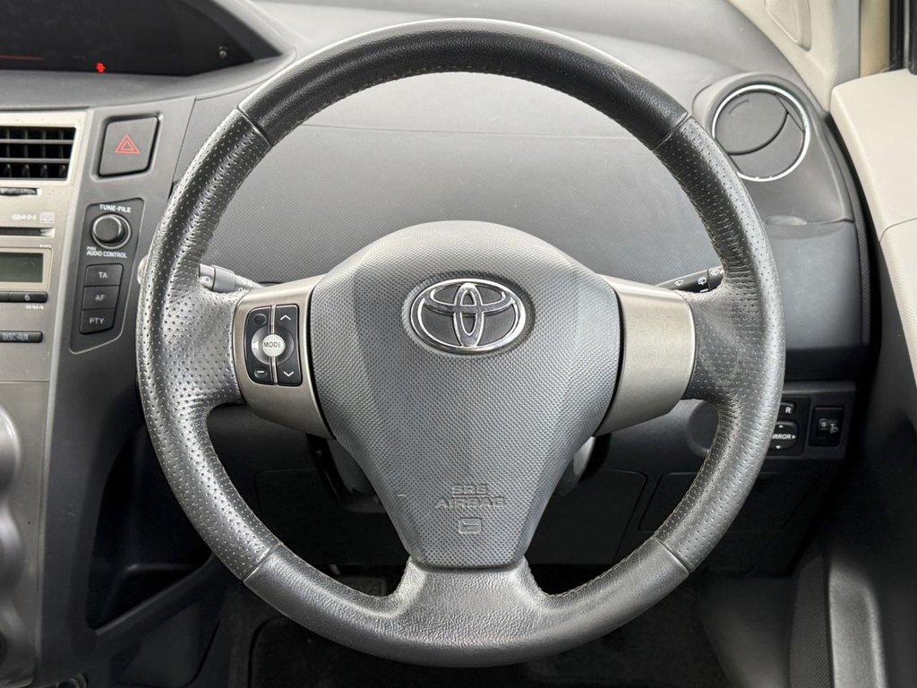 USED 2010 10 TOYOTA YARIS 1.33 Dual VVT-i TR Hatchback 5dr Petrol Manual Euro 4 (s/s) (101 ps) FULL SERVICE HISTORY