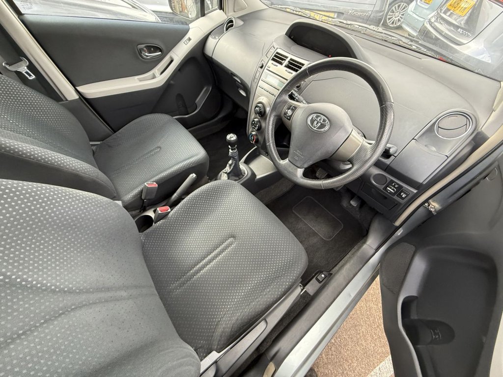 USED 2010 10 TOYOTA YARIS 1.33 Dual VVT-i TR Hatchback 5dr Petrol Manual Euro 4 (s/s) (101 ps) FULL SERVICE HISTORY