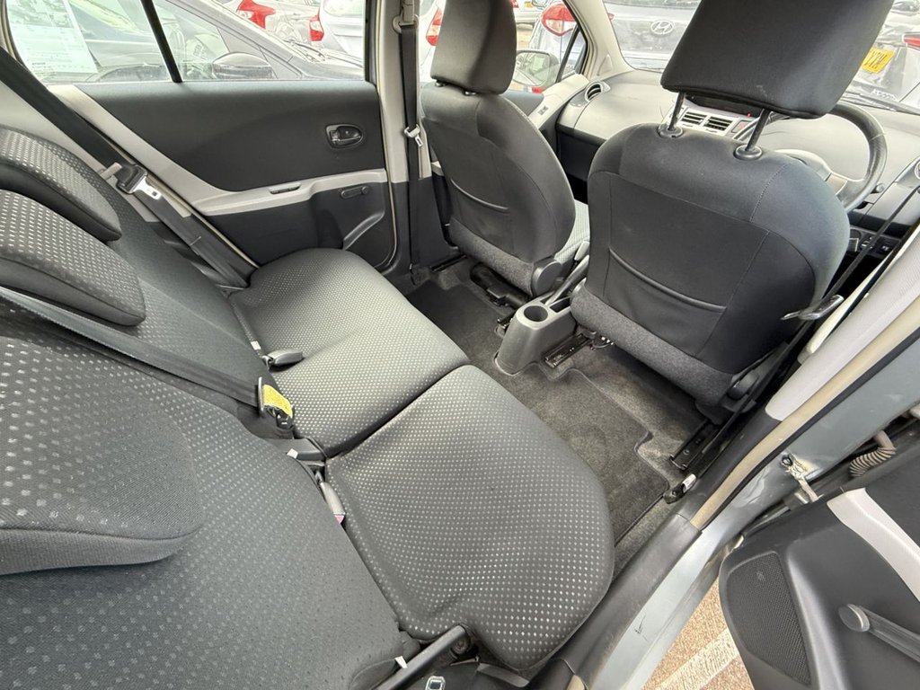 USED 2010 10 TOYOTA YARIS 1.33 Dual VVT-i TR Hatchback 5dr Petrol Manual Euro 4 (s/s) (101 ps) FULL SERVICE HISTORY