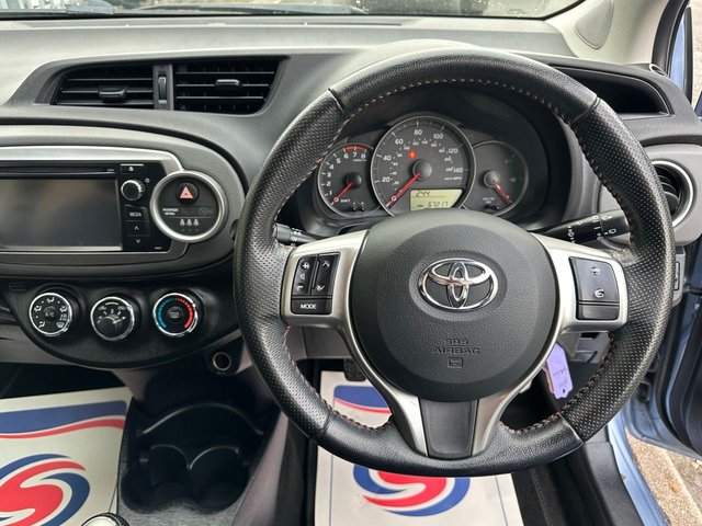 2012 Toyota Yaris 1.3L Sr 5dr - Photo 6