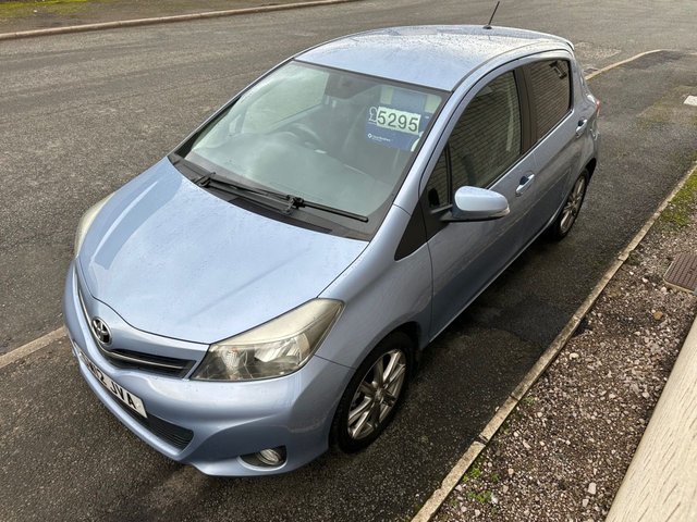2012 Toyota Yaris 1.3L Sr 5dr - Photo 5