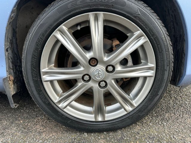 2012 Toyota Yaris 1.3L Sr 5dr - Photo 9