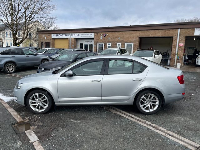 2016 SKODA OCTAVIA 1.6 TDI SE Hatchback 5dr Diesel Manual Euro 6 (s/s) (110 ps) - Photo 7