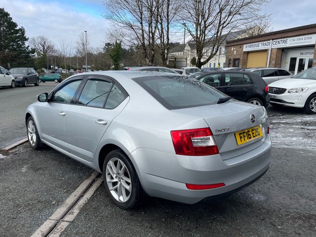 2016 SKODA OCTAVIA 1.6 TDI SE Hatchback 5dr Diesel Manual Euro 6 (s/s) (110 ps) - Photo 8