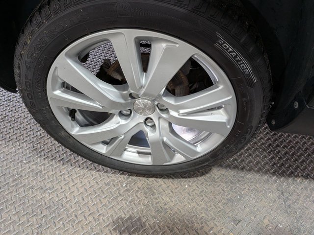 2018 Peugeot 2008 1.2L Allure 5dr - Photo 4