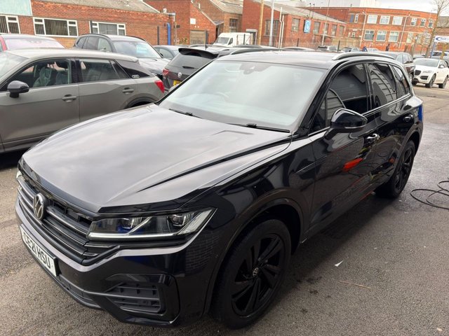 2021 VOLKSWAGEN TOUAREG 2021 3.0 TDI V6 R-Line Tech SUV 5dr Diesel Tiptronic 4Motion Euro 6 (s/s) (286 ps) - Photo 6