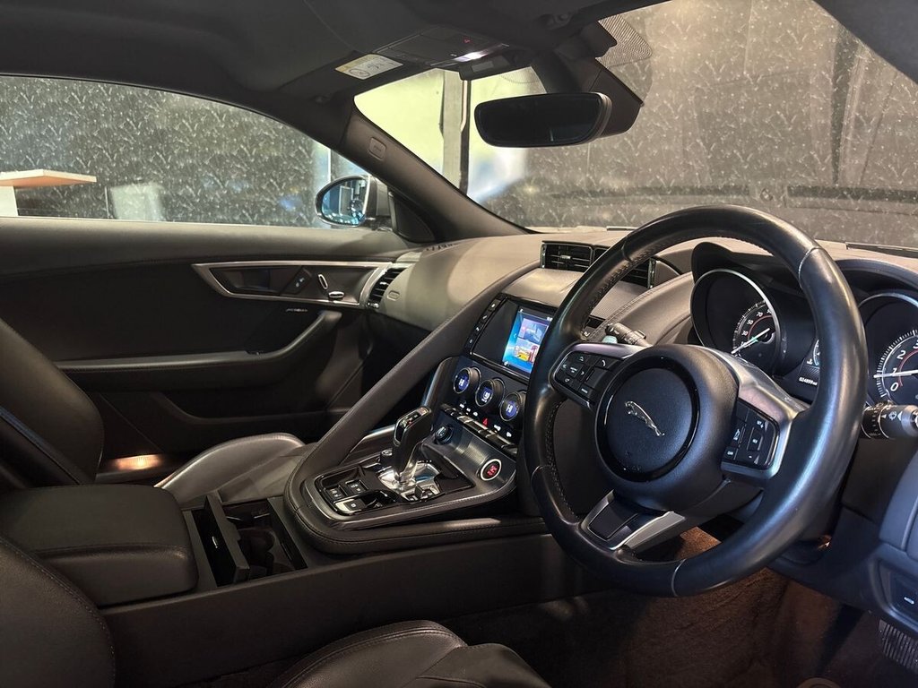 USED 2018 68 JAGUAR F-TYPE 3.0 V6 GPF R-Dynamic Coupe 2dr Petrol Auto Euro 6 (s/s) (380 ps) MERIDIAN|SPORTS EXHAUST|CRUISE