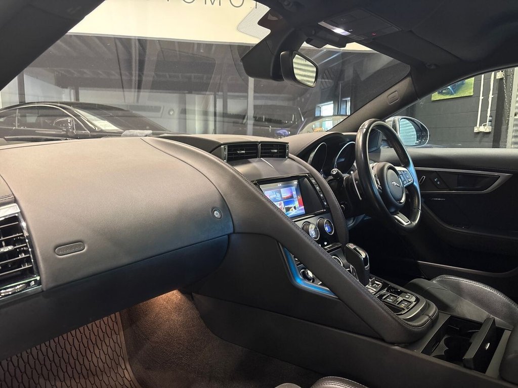 USED 2018 68 JAGUAR F-TYPE 3.0 V6 GPF R-Dynamic Coupe 2dr Petrol Auto Euro 6 (s/s) (380 ps) MERIDIAN|SPORTS EXHAUST|CRUISE