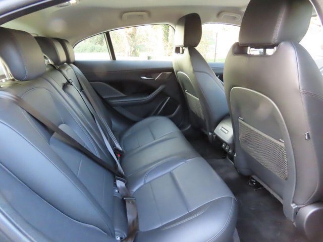 2020 JAGUAR I-PACE - Photo 10