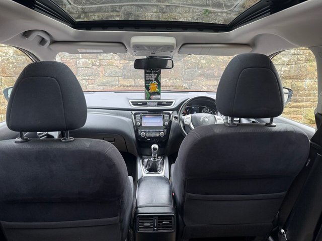 2015 Nissan X-Trail 1.6L N-Tec 5dr - Photo 11