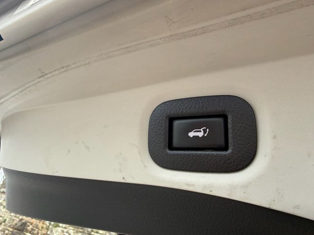 2015 Nissan X-Trail 1.6L N-Tec 5dr - Photo 12