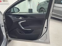 USED 2015 65 VAUXHALL INSIGNIA 1.6 CDTi SRi Nav Hatchback 5dr Diesel Manual Euro 6 (s/s) (136 ps) 