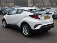 USED 2021 71 TOYOTA C-HR 1.8 VVT-h GPF Icon 5d Petrol Hybrid CVT 122 S/S APPLE CARPLAY / ANDROID AUTO (GIVES YOU SAT NAV), REVERSING CAMERA, FRONT & REAR PARKING SENSORS, ADAPTIVE CRUISE CONTROL, SPEED LIMITER, LANE DEPARTURE WARNING, ROAD SIGN ASSIST, HILL START ASSIST, DAB RADIO, BLUETOOTH, VOICE RECOGNITION, 17 INCH ALLOYS, SPORT SEATS, LEATHER MULTIFUNCTION STEERING WHEEL, AUTOMATIC HEADLIGHTS, DUAL ZONE AUTOMATIC AIR CON, ILLUMINATING VANITY MIRRORS, ILLUMINATING VANITY MIRRORS, 1 OWNER FROM NEW, GOOD SERVICE HISTORY