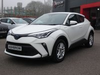USED 2021 71 TOYOTA C-HR 1.8 VVT-h GPF Icon 5d Petrol Hybrid CVT 122 S/S APPLE CARPLAY / ANDROID AUTO (GIVES YOU SAT NAV), REVERSING CAMERA, FRONT & REAR PARKING SENSORS, ADAPTIVE CRUISE CONTROL, SPEED LIMITER, LANE DEPARTURE WARNING, ROAD SIGN ASSIST, HILL START ASSIST, DAB RADIO, BLUETOOTH, VOICE RECOGNITION, 17 INCH ALLOYS, SPORT SEATS, LEATHER MULTIFUNCTION STEERING WHEEL, AUTOMATIC HEADLIGHTS, DUAL ZONE AUTOMATIC AIR CON, ILLUMINATING VANITY MIRRORS, ILLUMINATING VANITY MIRRORS, 1 OWNER FROM NEW, GOOD SERVICE HISTORY