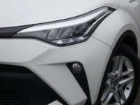 USED 2021 71 TOYOTA C-HR 1.8 VVT-h GPF Icon 5d Petrol Hybrid CVT 122 S/S APPLE CARPLAY / ANDROID AUTO (GIVES YOU SAT NAV), REVERSING CAMERA, FRONT & REAR PARKING SENSORS, ADAPTIVE CRUISE CONTROL, SPEED LIMITER, LANE DEPARTURE WARNING, ROAD SIGN ASSIST, HILL START ASSIST, DAB RADIO, BLUETOOTH, VOICE RECOGNITION, 17 INCH ALLOYS, SPORT SEATS, LEATHER MULTIFUNCTION STEERING WHEEL, AUTOMATIC HEADLIGHTS, DUAL ZONE AUTOMATIC AIR CON, ILLUMINATING VANITY MIRRORS, ILLUMINATING VANITY MIRRORS, 1 OWNER FROM NEW, GOOD SERVICE HISTORY