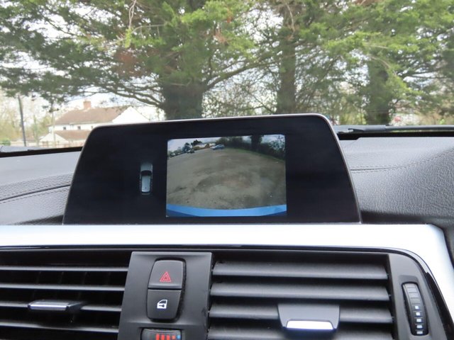 2019 BMW 3 SERIES - Photo 12