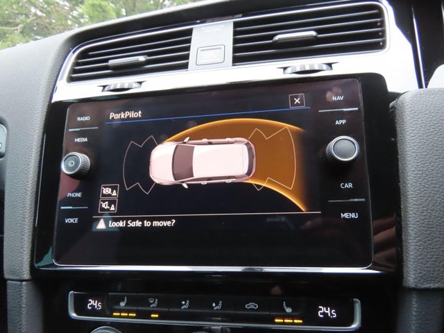 2017 VOLKSWAGEN GOLF - Photo 12