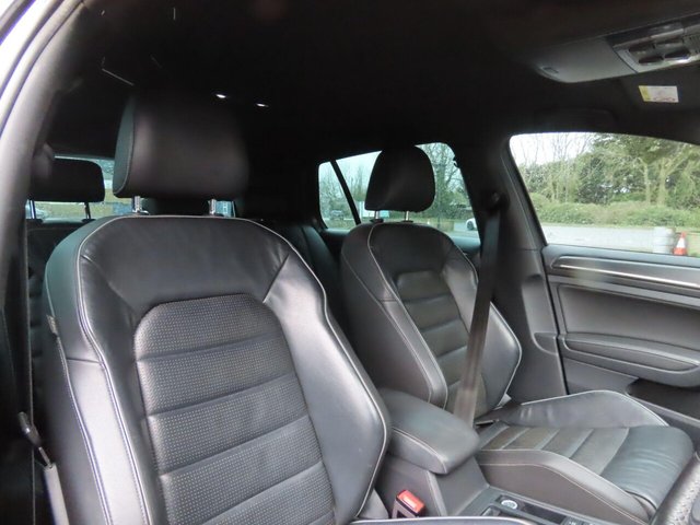 2017 VOLKSWAGEN GOLF - Photo 9