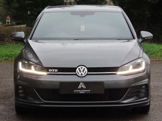2017 VOLKSWAGEN GOLF - Photo 3
