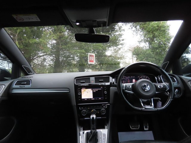 2017 VOLKSWAGEN GOLF - Photo 8