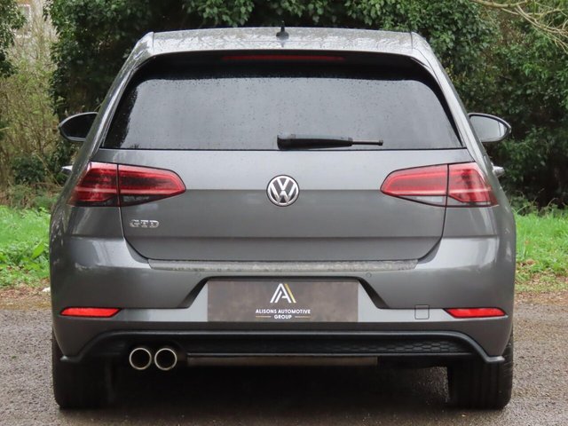 2017 VOLKSWAGEN GOLF - Photo 6