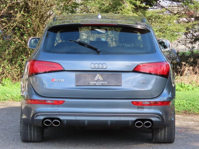 2016 AUDI SQ5 - Photo 5