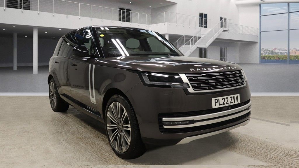 2022 Land Rover Range Rover 3...