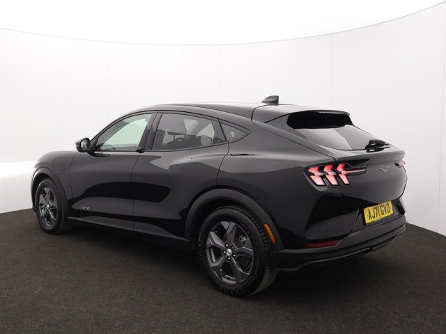 2022 Ford Mustang Mach-E - Photo 8