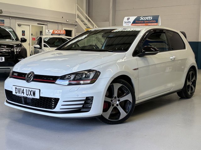 2014 Volkswagen Golf 2L GTI Performance 3dr - Photo 3