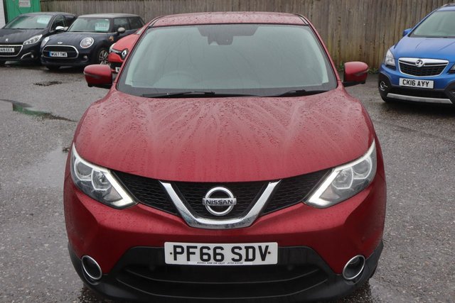2016 NISSAN QASHQAI 1.5 dCi N-Connecta SUV 5dr Diesel Manual 2WD Euro 6 (s/s) (110 ps) - Photo 12