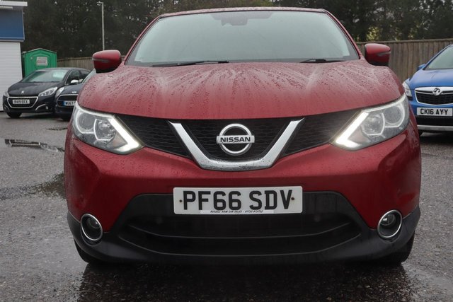 2016 NISSAN QASHQAI 1.5 dCi N-Connecta SUV 5dr Diesel Manual 2WD Euro 6 (s/s) (110 ps) - Photo 2