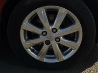 USED 2014 14 TOYOTA YARIS 1.5 VVT-h Icon Plus Hatchback 5dr Petrol Hybrid CVT Euro 5 (101 ps) 