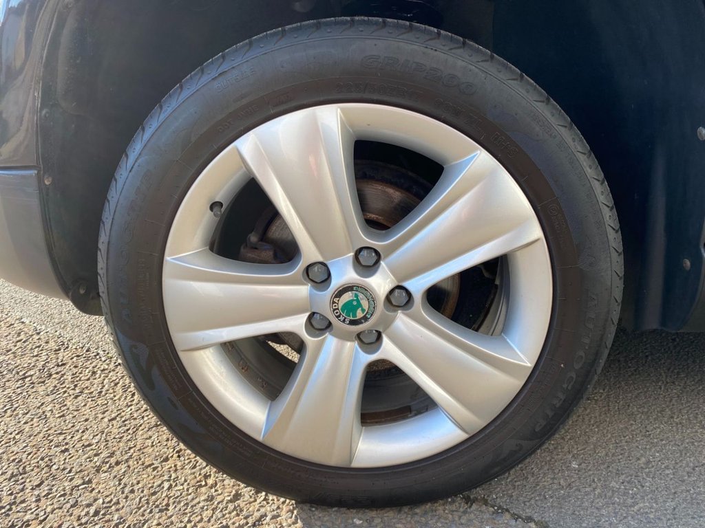 USED 2013 63 SKODA YETI 2.0 TDI SE Plus SUV 5dr Diesel Manual Euro 5 (110 ps) RECENT CAMBELT