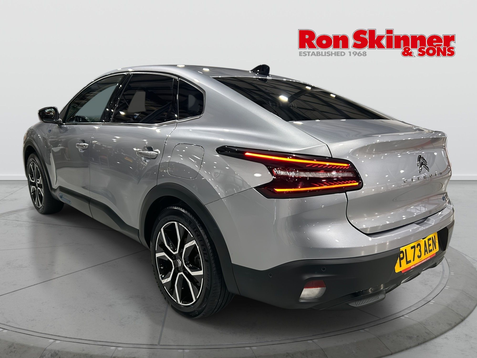 USED 2023 73 CITROEN e-C4 X 50kWh Shine Fastback 4dr Electric Auto (7.4kW Charger) (136 ps) 