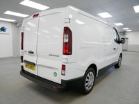 USED 2021 71 RENAULT TRAFIC 28 2.0 DCI 120 BHP SL BUSINESS PLUS + 1 OWNER | SAT NAV | AIR CON | BOTT RACKING