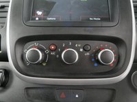 USED 2021 71 RENAULT TRAFIC 28 2.0 DCI 120 BHP SL BUSINESS PLUS + 1 OWNER | SAT NAV | AIR CON | BOTT RACKING