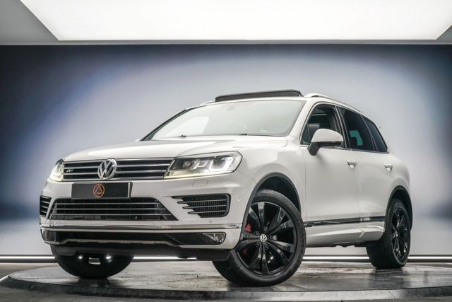 2015 15 Volkswagen Touareg 3.0 TDI V6 BlueMotion Tech R-Line SUV 5dr Diesel Tiptronic 4WD Euro 6 (s/s) (204 ps)