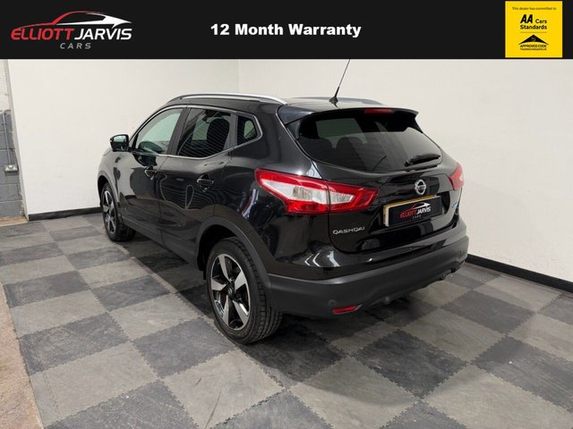 2016 NISSAN QASHQAI 1.5 dCi N-Connecta SUV 5dr Diesel Manual 2WD Euro 6 (s/s) (110 ps) - Photo 4