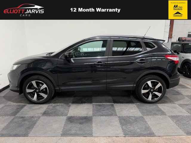 2016 NISSAN QASHQAI 1.5 dCi N-Connecta SUV 5dr Diesel Manual 2WD Euro 6 (s/s) (110 ps) - Photo 5