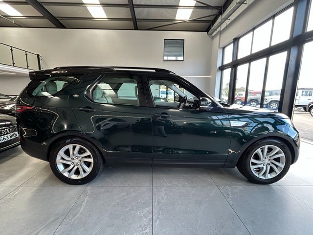 View our LAND ROVER DISCOVERY
