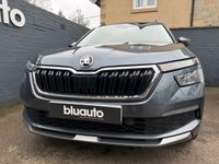 USED 2020 69 SKODA KAMIQ 1.0 TSI SE SUV 5dr Petrol DSG Euro 6 (s/s) (115 ps) Climate control A/C, Cruise control, Bluetooth connectivity for calls and music, Voice control, USB input, DAB radio, LED daytime running lights, Front parking sensors, Rear parking sensors, Auto headlights, 17" Alloy wheels, Apple carplay, Android auto.