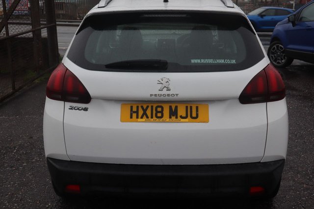 2018 PEUGEOT 2008 1.2 PureTech Active SUV 5dr Petrol Manual Euro 6 (82 ps) - Photo 9