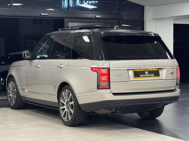 View our LAND ROVER RANGE ROVER