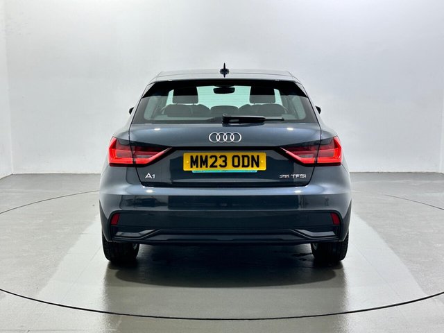 2023 Audi A1 - Photo 7