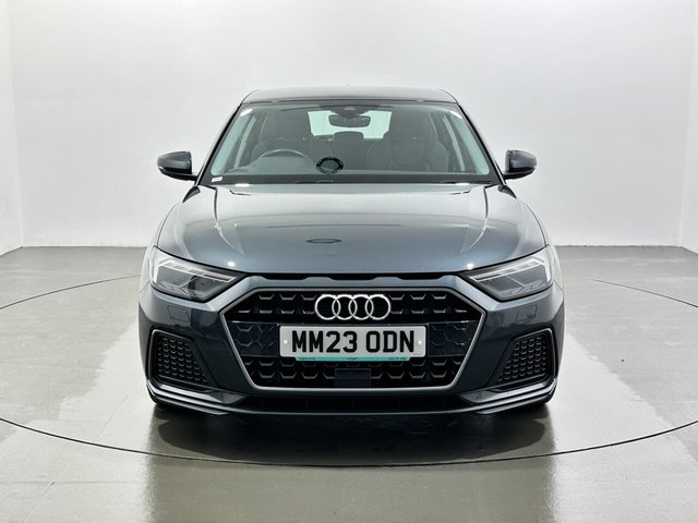 2023 Audi A1 - Photo 3