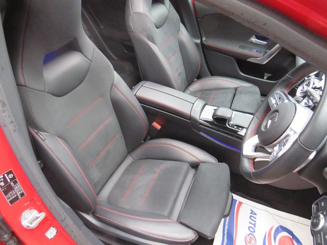 2018 MERCEDES-BENZ A-CLASS 1.5 A180d AMG Line (Premium Plus) Hatchback 5dr Diesel 7G-DCT Euro 6 (s/s) (116 ps) - Photo 6