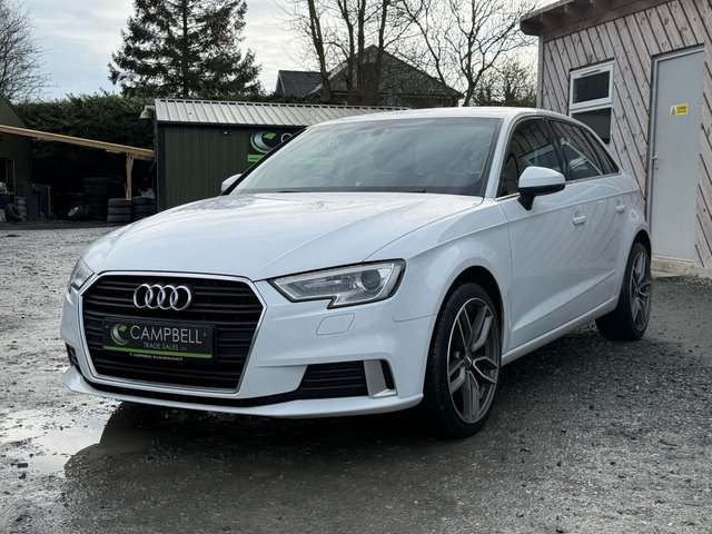 2017 Audi A3 1.6L Sport 5dr - Photo 2