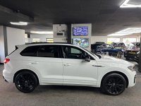 USED 2022 22 VOLKSWAGEN TOUAREG 3.0 TDI V6 Black Edition SUV 5dr Diesel Tiptronic 4Motion Euro 6 (s/s) (286 ps) + CARPLAY/ANDROID AUTO +